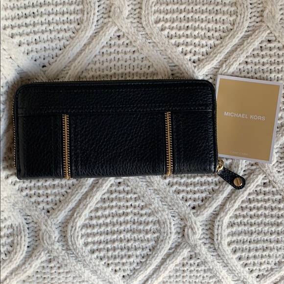 Michael Kors Zipper Detail Slim Clutch Wallet